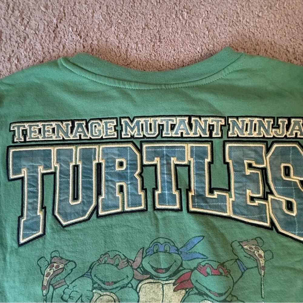 TMNT Crewneck Sweatshirt XL